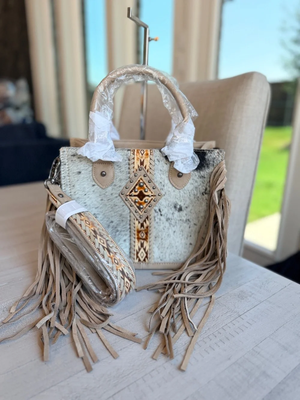 Trinity Ranch Hair On Cowhide Tote/Crossbody Khaki